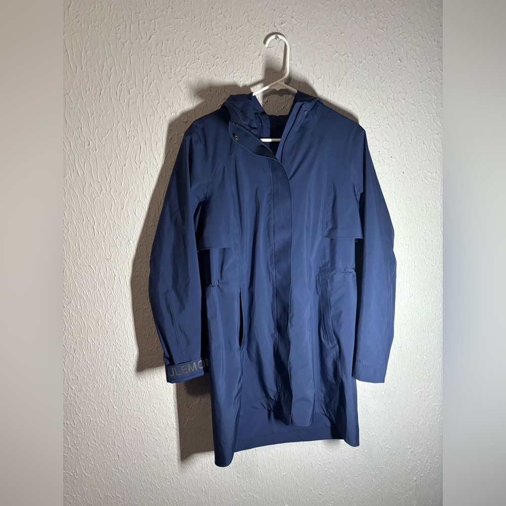 Lululemon Rain Rebel Jacket